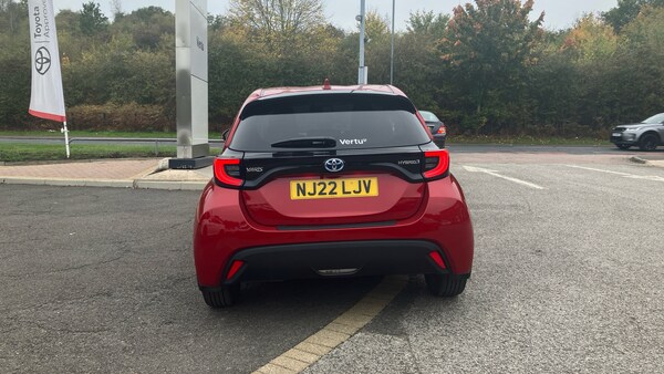 Used Toyota Yaris 2022 for sale - 76115720: Photo 19