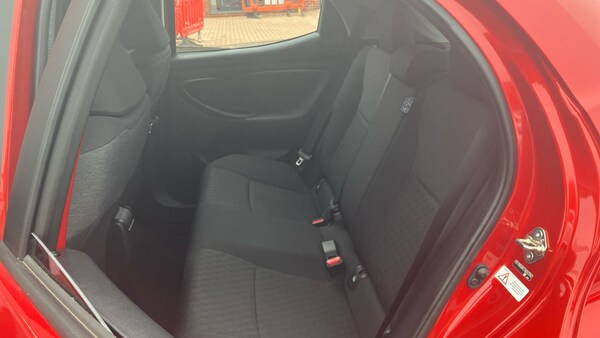 Used Toyota Yaris 2022 for sale - 76115720: Photo 42
