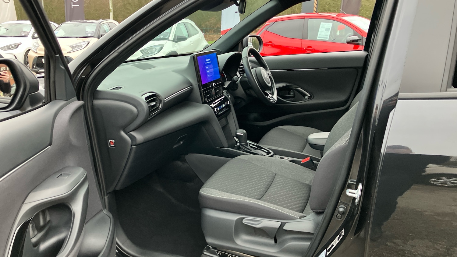 Used Toyota Yaris Cross 2025 for sale - 77420957: Photo 10