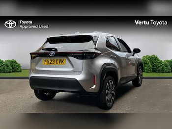 Used Toyota Yaris Cross 2023 for sale - 76461705: Photo