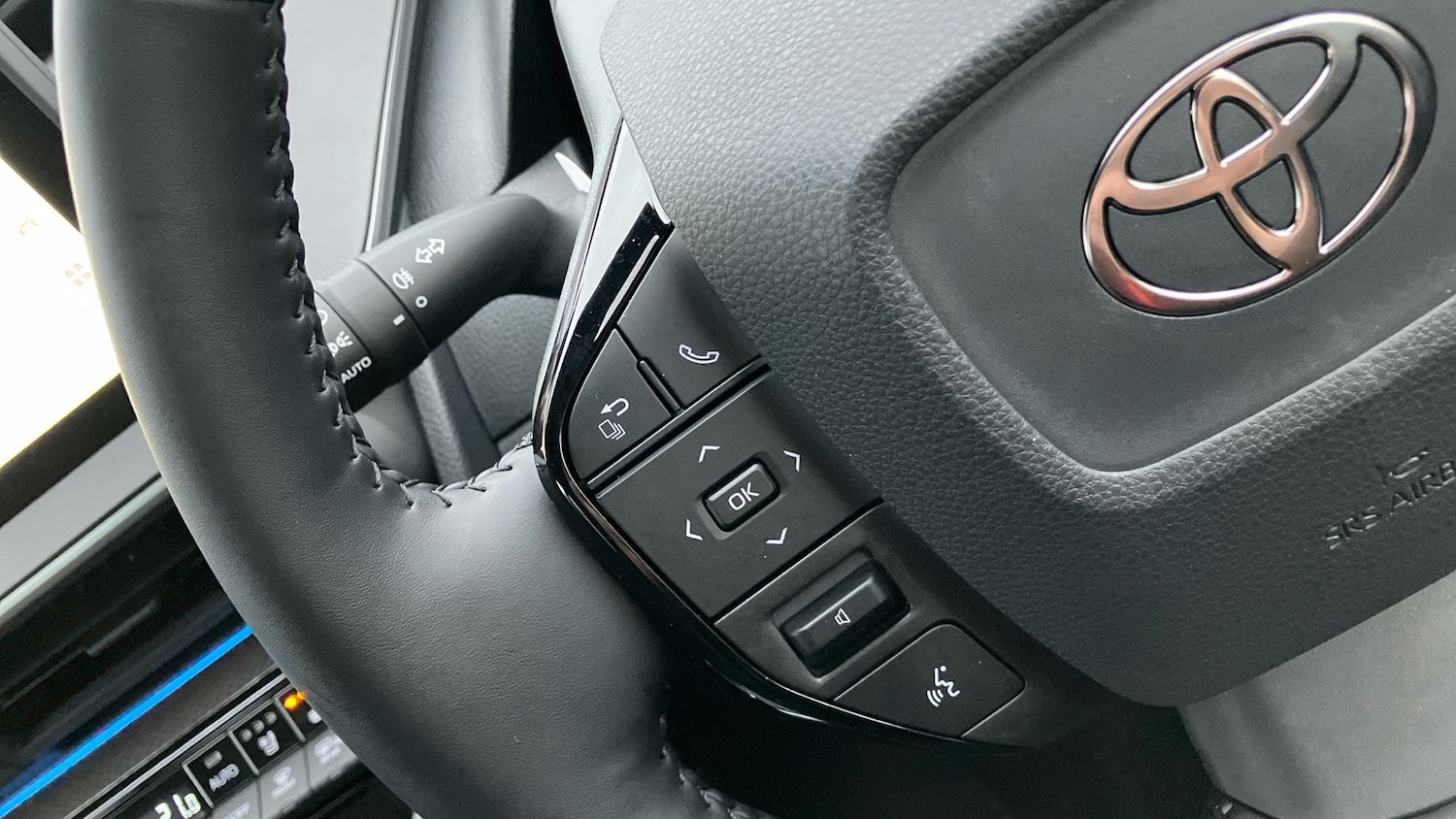 Used Toyota Prius 2025 for sale - 78015138: Photo 30