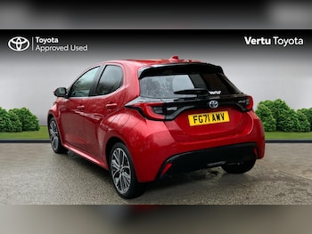 Used Toyota Yaris 2021 for sale - 76796825: Photo