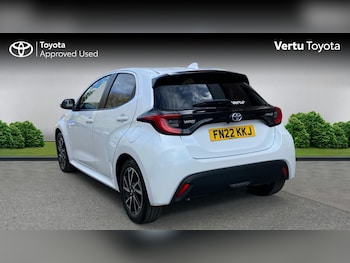 Used Toyota Yaris 2022 for sale - 78015147: Photo