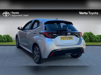 Used Toyota Yaris 2023 for sale - 78858524: Photo