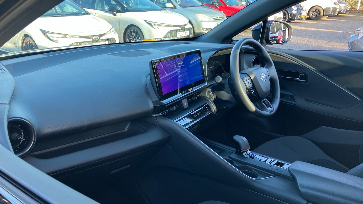 Used Toyota C-HR 2024 for sale - 77381481: Photo 44