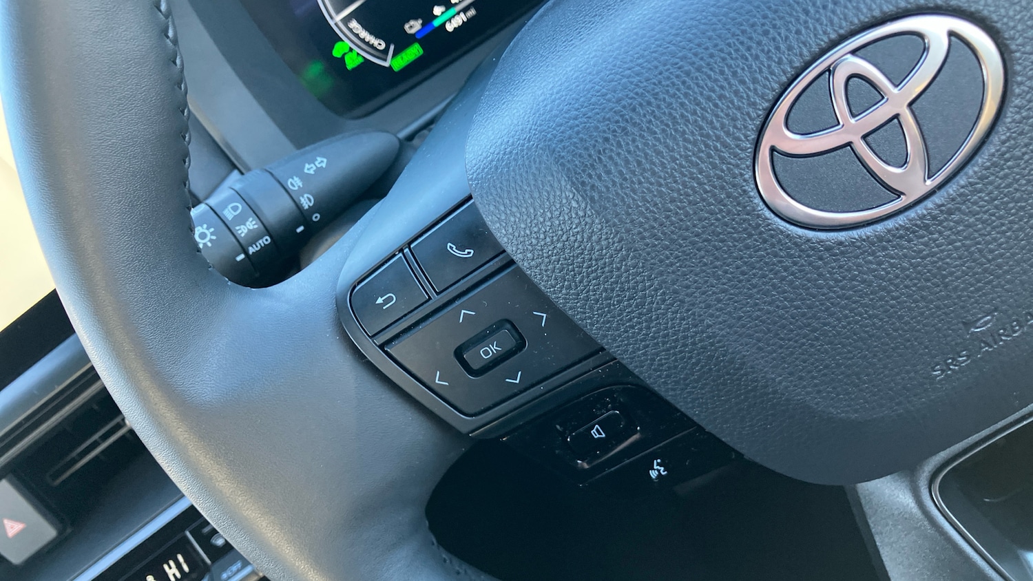 Used Toyota C-HR 2024 for sale - 77381481: Photo 46