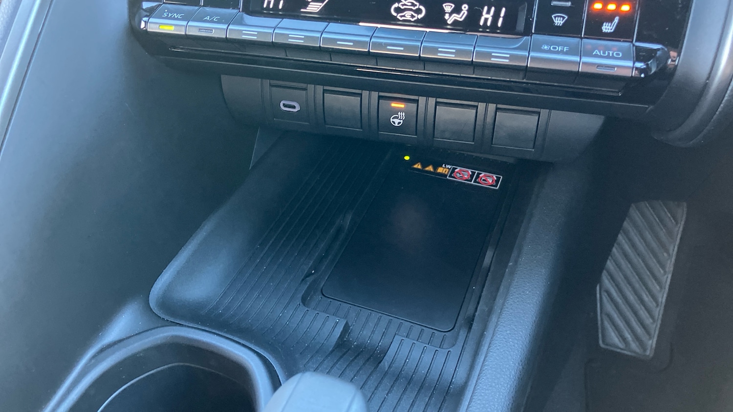 Used Toyota C-HR 2024 for sale - 77381481: Photo 51