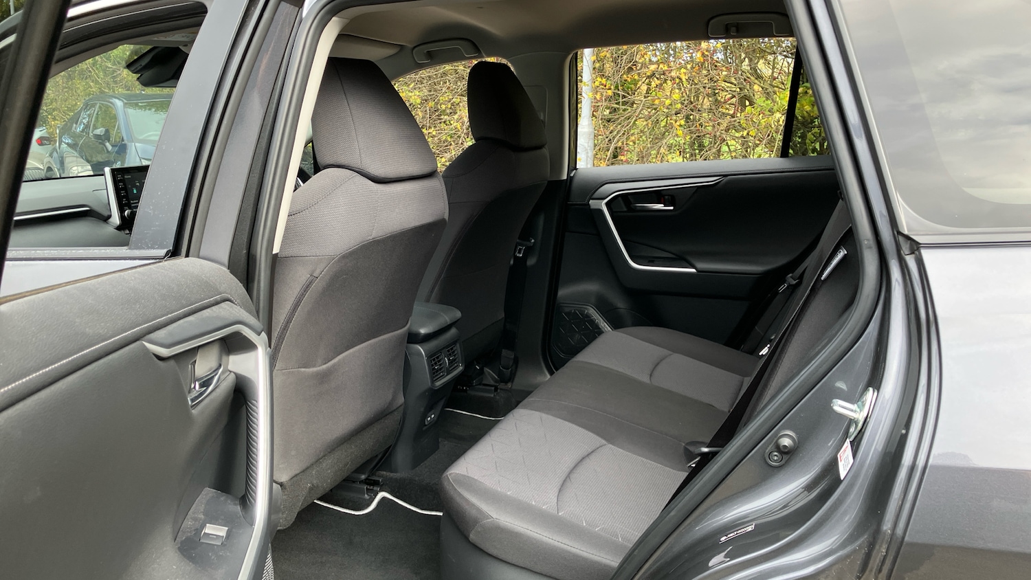 Used Toyota RAV4 2022 for sale - 76692669: Photo 13