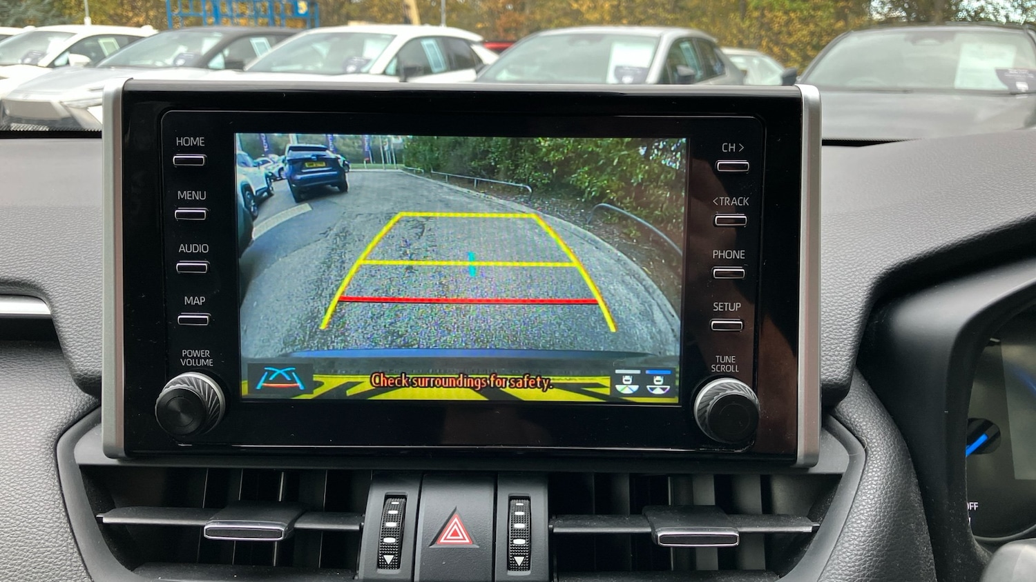 Used Toyota RAV4 2022 for sale - 76692669: Photo 27