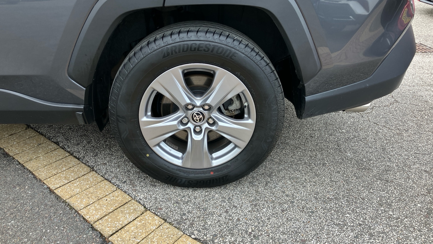 Used Toyota RAV4 2022 for sale - 76692669: Photo 35