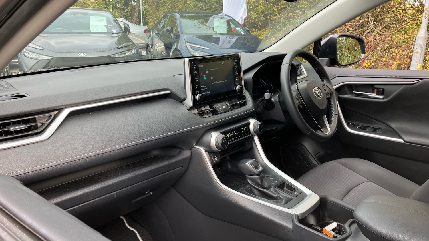 Used Toyota RAV4 2022 for sale - 76692669: Photo 44