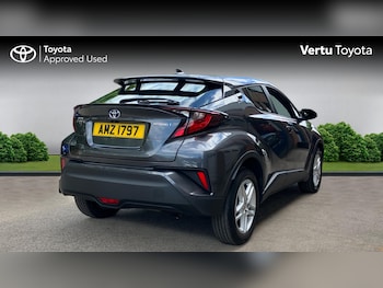 Used Toyota C-HR 2023 for sale - 78568065: Photo