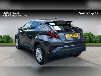 Used Toyota C-HR 2023 for sale - 78568065: Photo