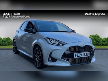 Used Toyota Yaris 2024 for sale - 77746519: Photo