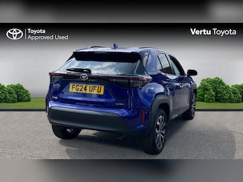 Used Toyota Yaris Cross 2024 for sale - 79161764: Photo