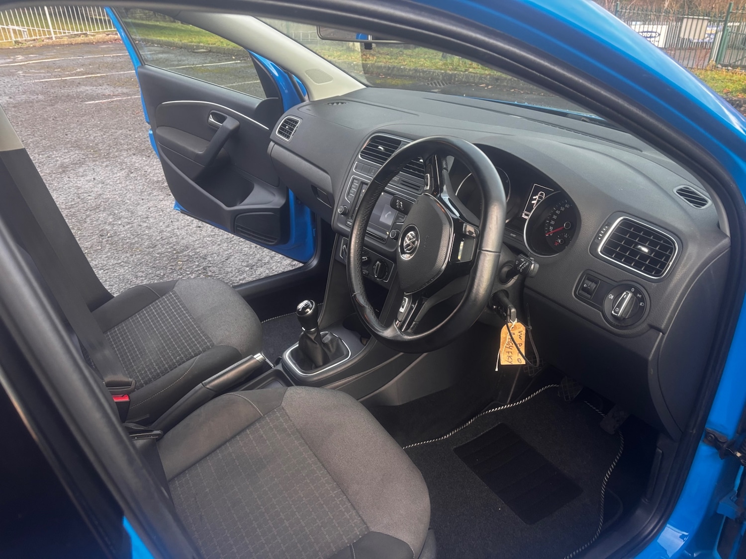 Used Volkswagen Polo 2015 for sale - 77168570: Photo 9