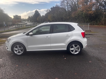 Used Volkswagen Polo 2014 for sale - 76818041: Photo