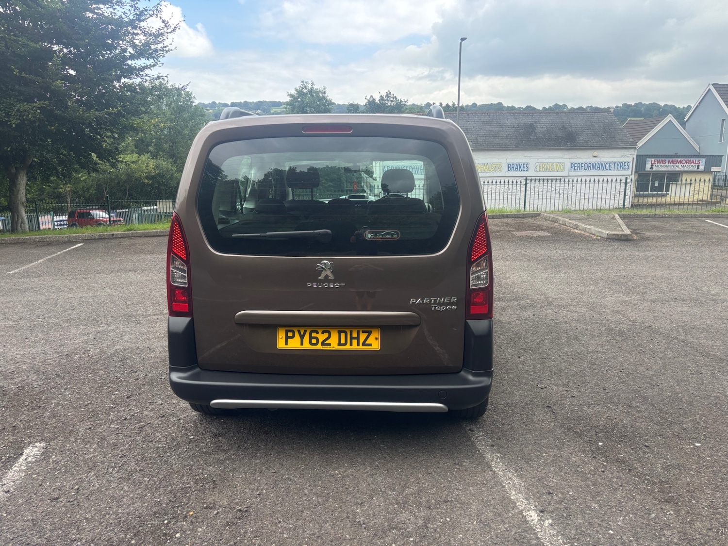 Vehicle 3