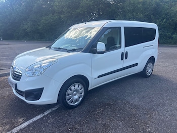 Used Vauxhall Combo 2016 for sale - 75130667: Photo