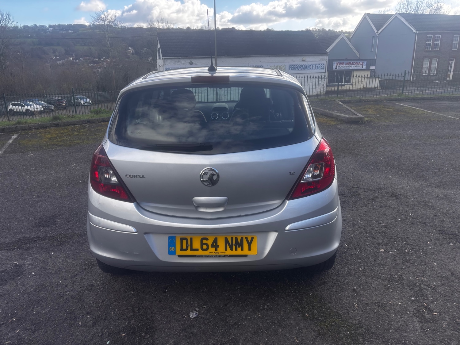 Used Vauxhall Corsa 2015 for sale - 77702050: Photo 5