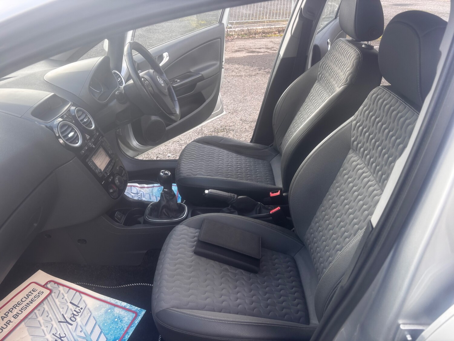 Used Vauxhall Corsa 2015 for sale - 77702050: Photo 9