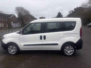 Used Fiat Doblo 2017 for sale - 77775965: Photo