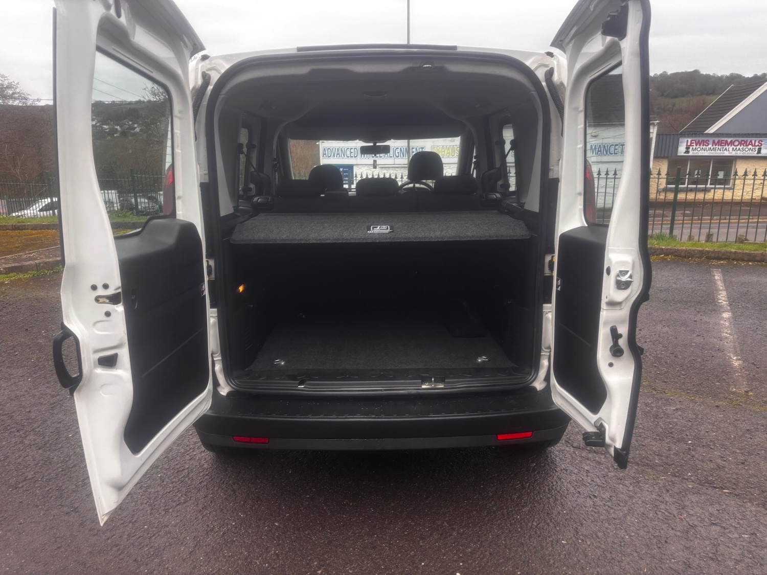 Used Fiat Doblo 2017 for sale - 77775965: Photo 6