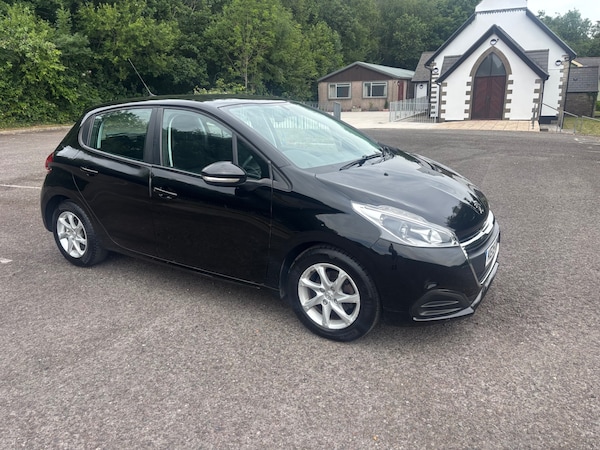 Used Peugeot 208 2015 for sale - 75017437: Photo 1