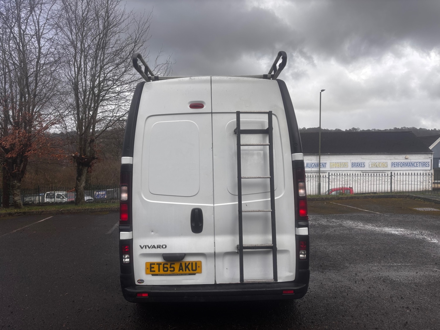 Used Vauxhall Vivaro 2016 for sale - 77630171: Photo 5