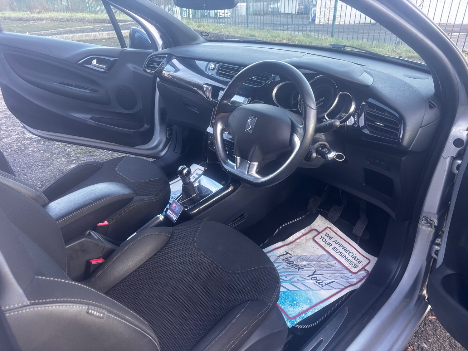 Used Citroen DS3 2013 for sale - 76806888: Photo 9