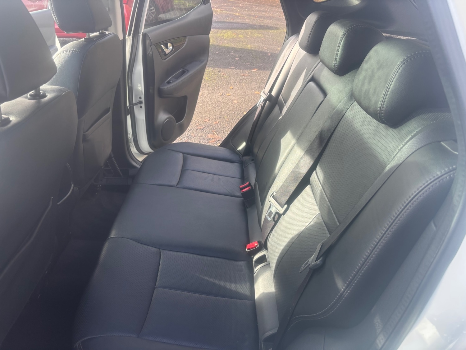 Used Nissan Qashqai 2015 for sale - 76576972: Photo 8