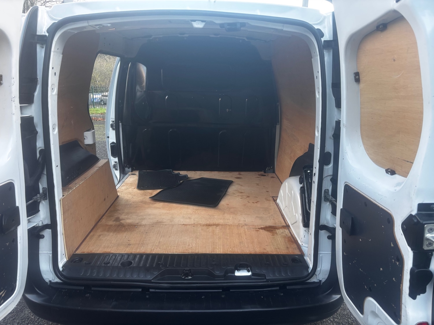 Used Renault Kangoo 2021 for sale - 76624807: Photo 8