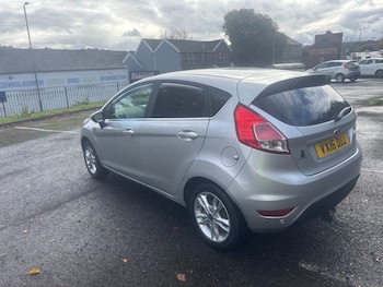Used Ford Fiesta 2016 for sale - 76353051: Photo