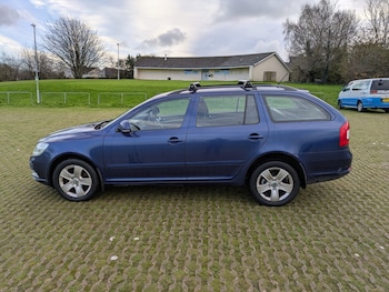 Used Skoda Octavia 2012 for sale - 76411423: Photo