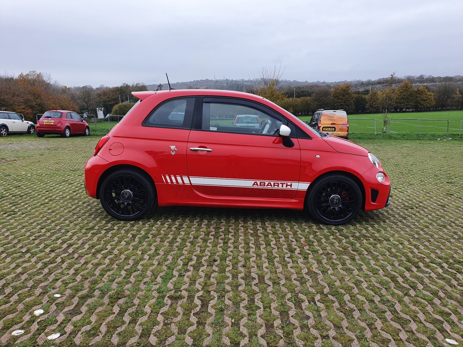Used Abarth 595 2016 for sale - 76553724: Photo 4