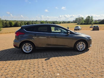 Used Ford Focus 2017 for sale - 79378882: Photo