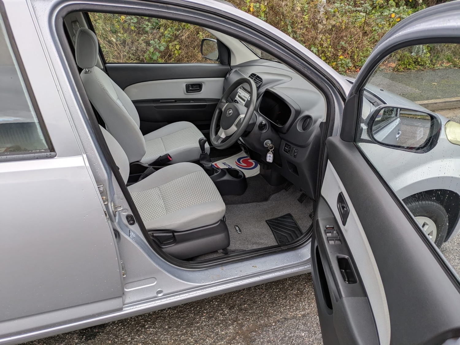 Used Perodua MYVI 2012 for sale - 76612221: Photo 8