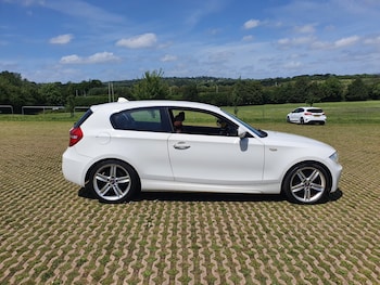 Used BMW 1 Series 2010 for sale - 75067092: Photo