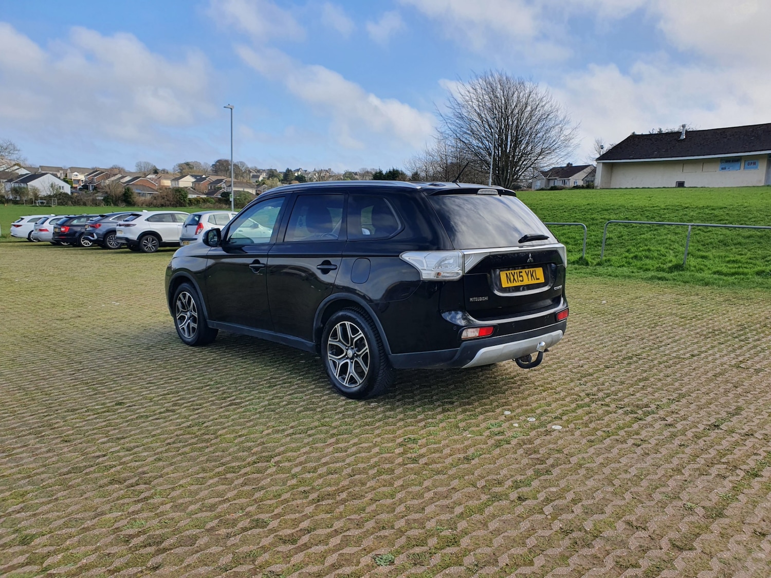 Used Mitsubishi Outlander 2015 for sale - 77917595: Photo 5