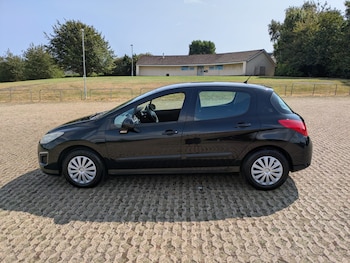 Used Peugeot 308 2012 for sale - 75584613: Photo