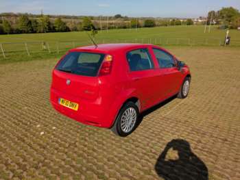 Used Fiat Grande Punto 2010 for sale - 74569499: Photo
