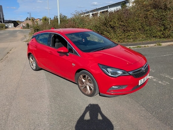 Vauxhall - Astra