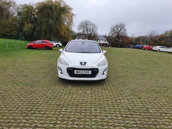 Used Peugeot 308 2012 for sale - 76450424: Photo