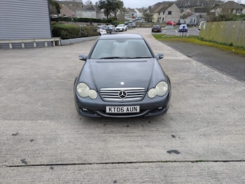 Used Mercedes-Benz C Class 2006 for sale - 77462630: Photo