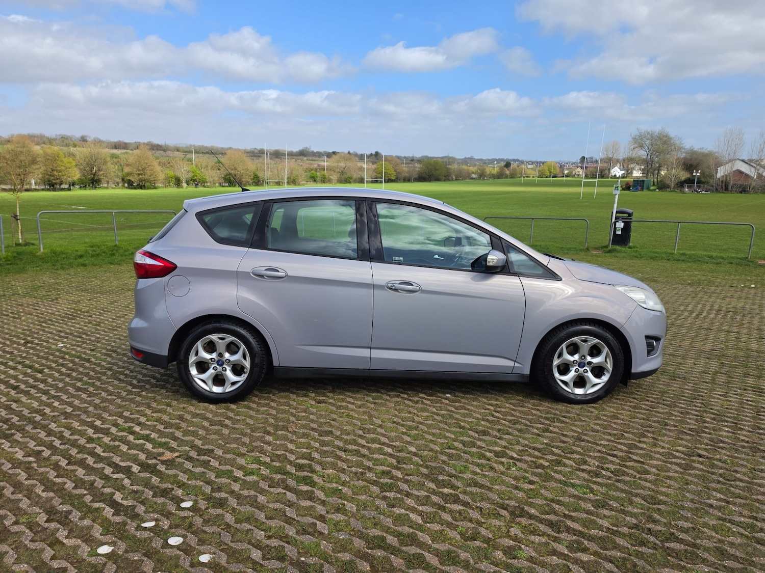 Used Ford C-Max 2011 for sale - 78070735: Photo 2