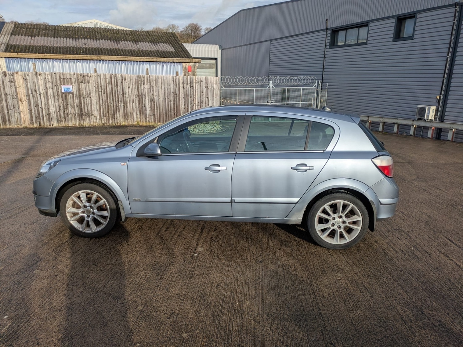 Used Vauxhall Astra 2005 for sale - 77318689: Photo 7