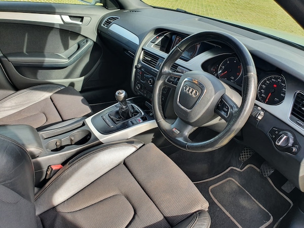 Used Audi A4 2010 for sale - 76194577: Photo 10