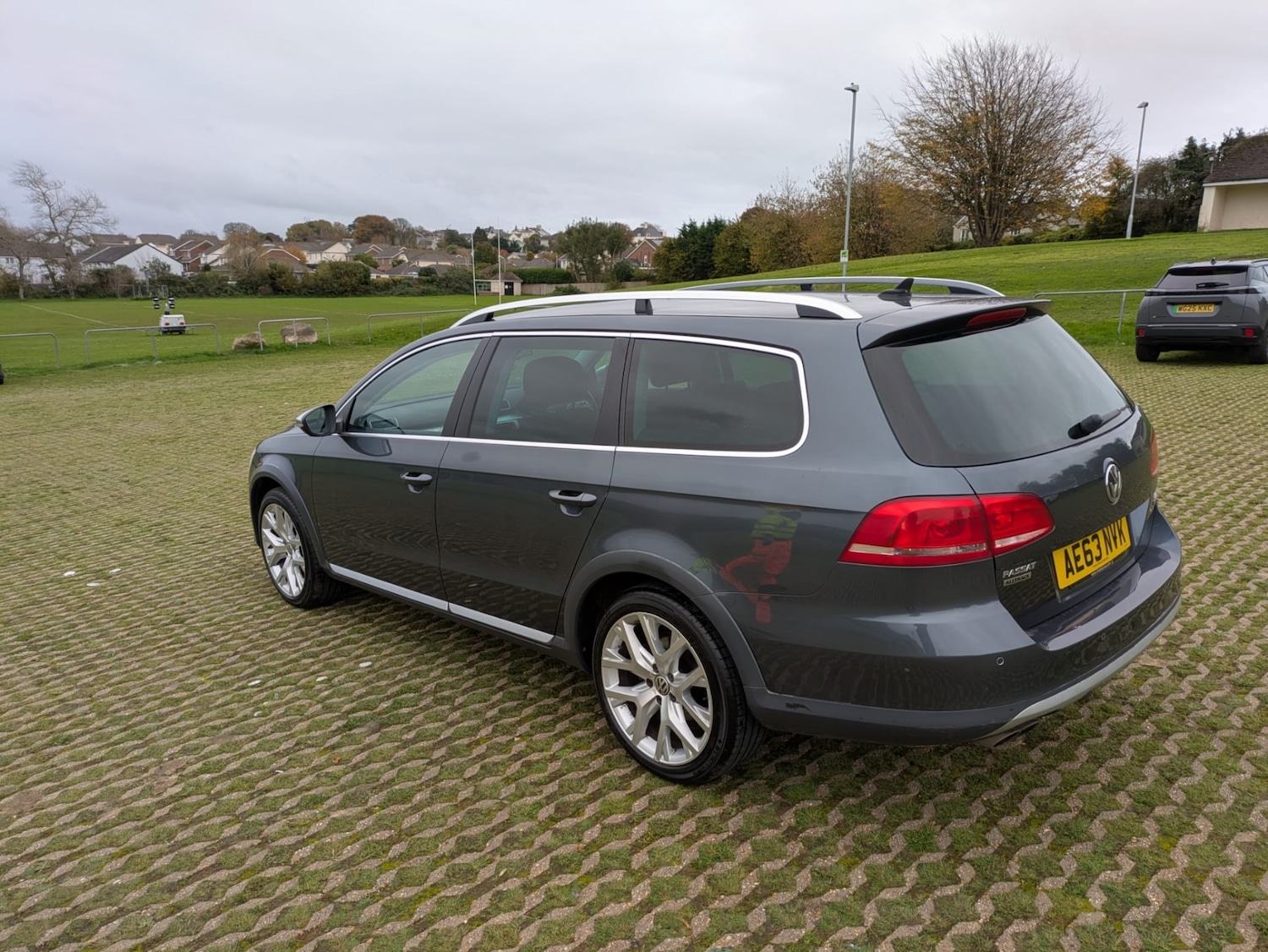 Used Volkswagen Passat 2013 for sale - 76410781: Photo 5