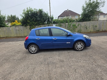Used Renault Clio 2010 for sale - 78920288: Photo