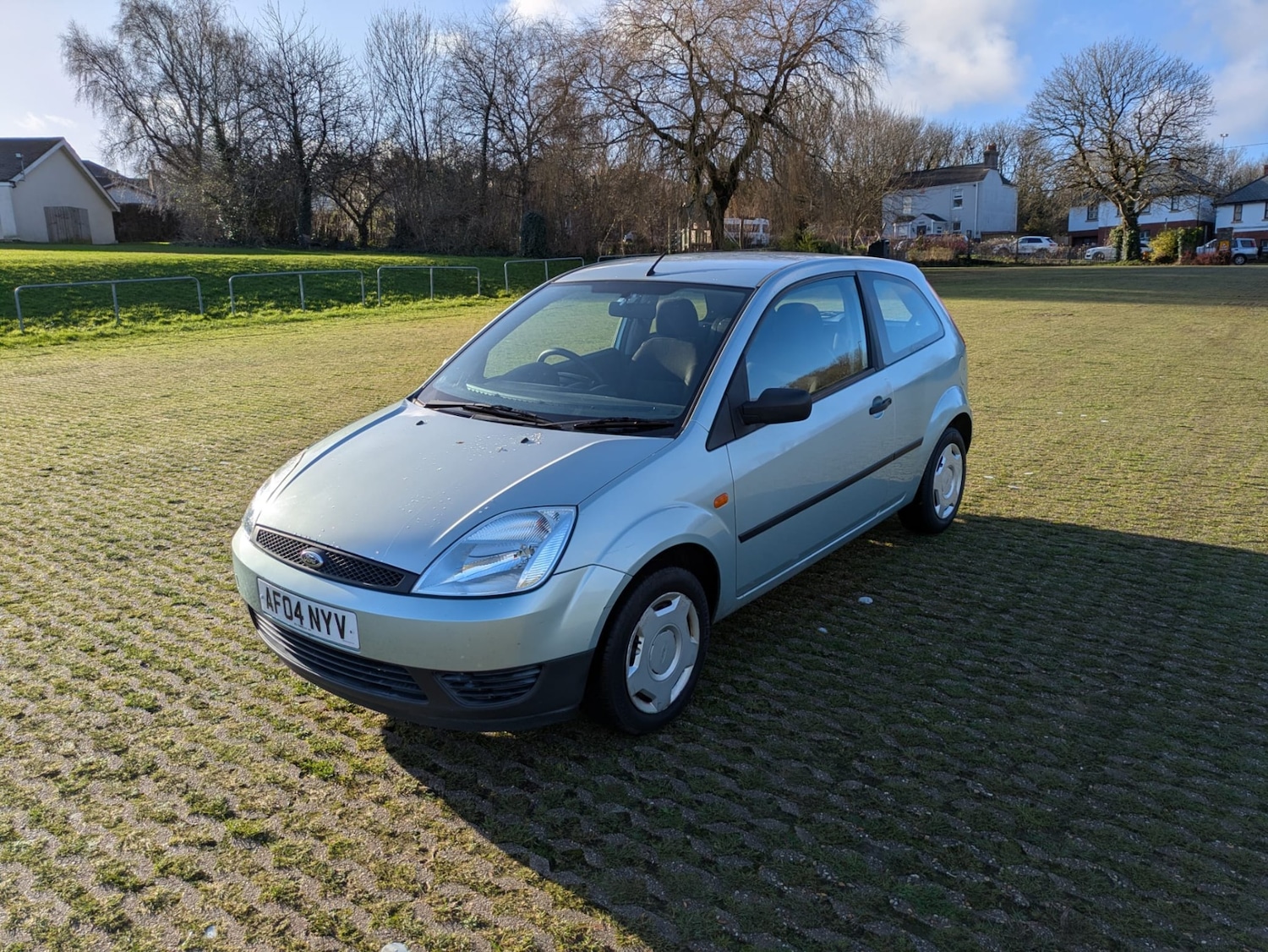 Used Ford Fiesta 2004 for sale - 77003737: Photo 3
